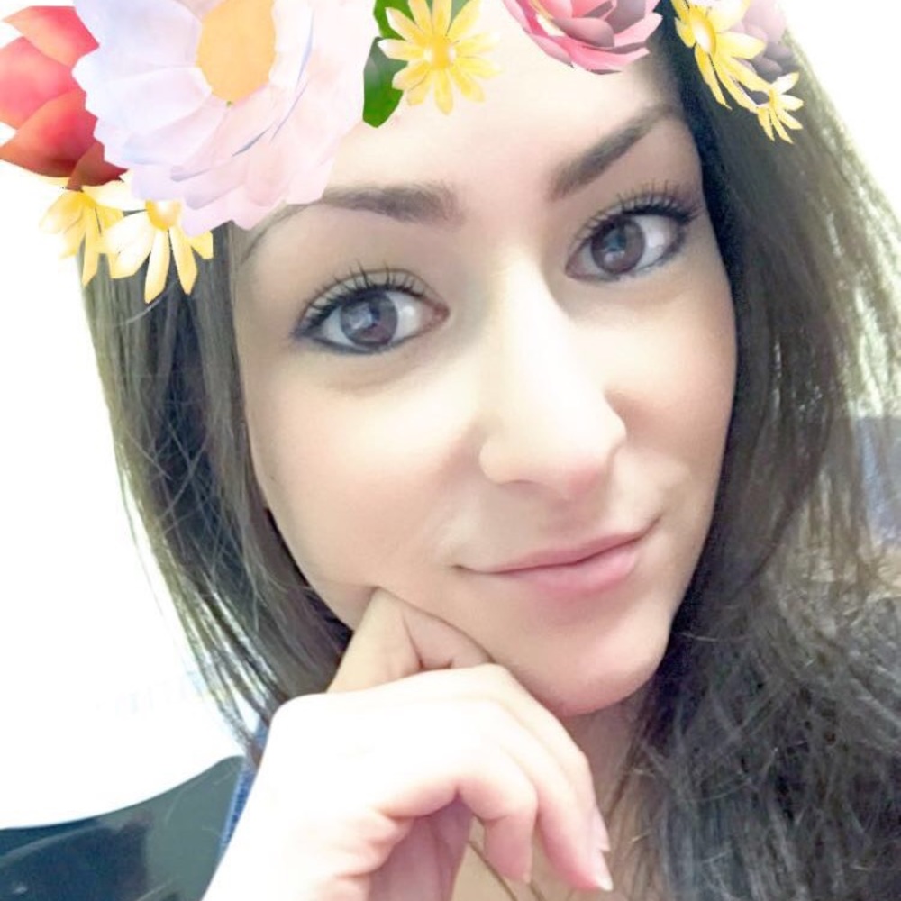 Meet your Posher, Hayley